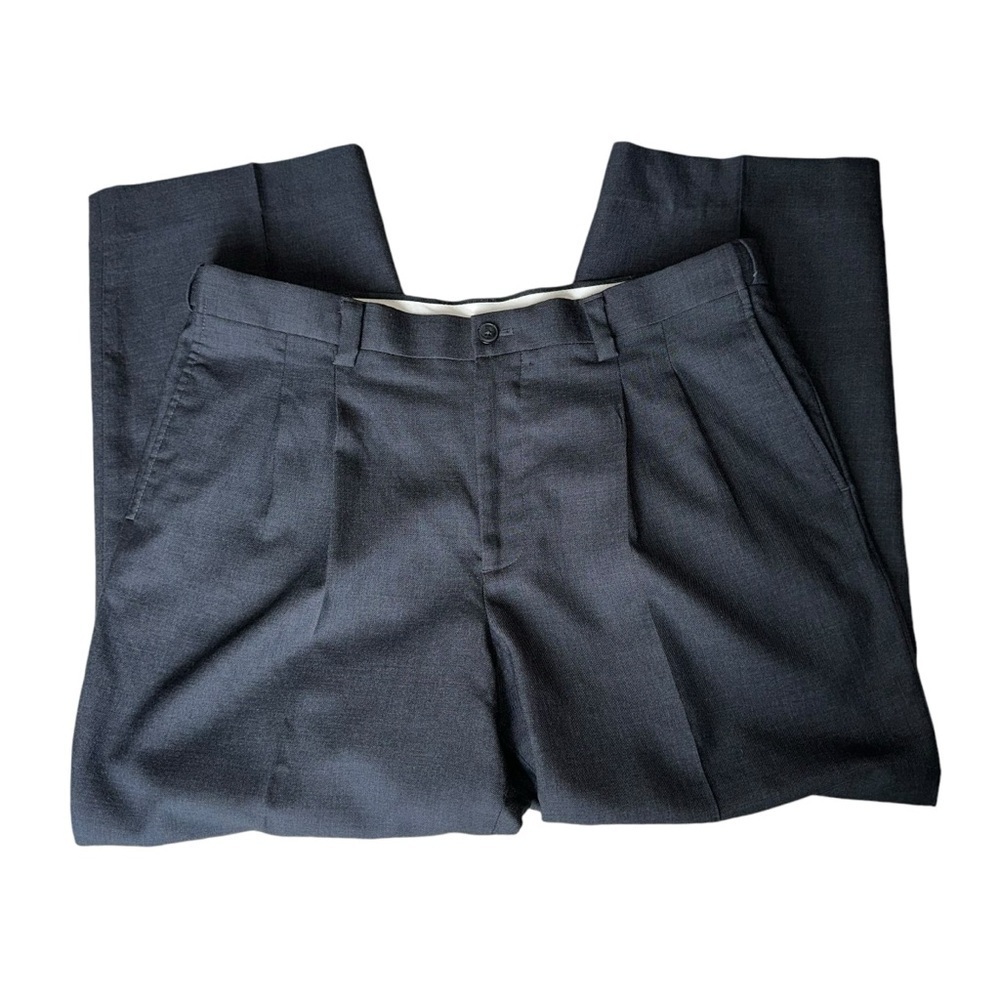L.L. Bean Comfort Waist Dark Gray 100% Wool Mens Pleated Dress Pants Size 36 W